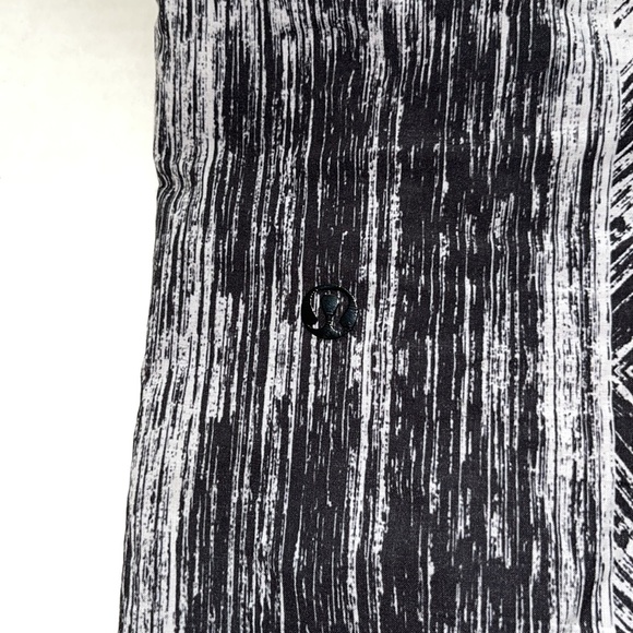 Lululemon Namaskar Pants II Heat Wave 🍁 - Picture 4 of 8